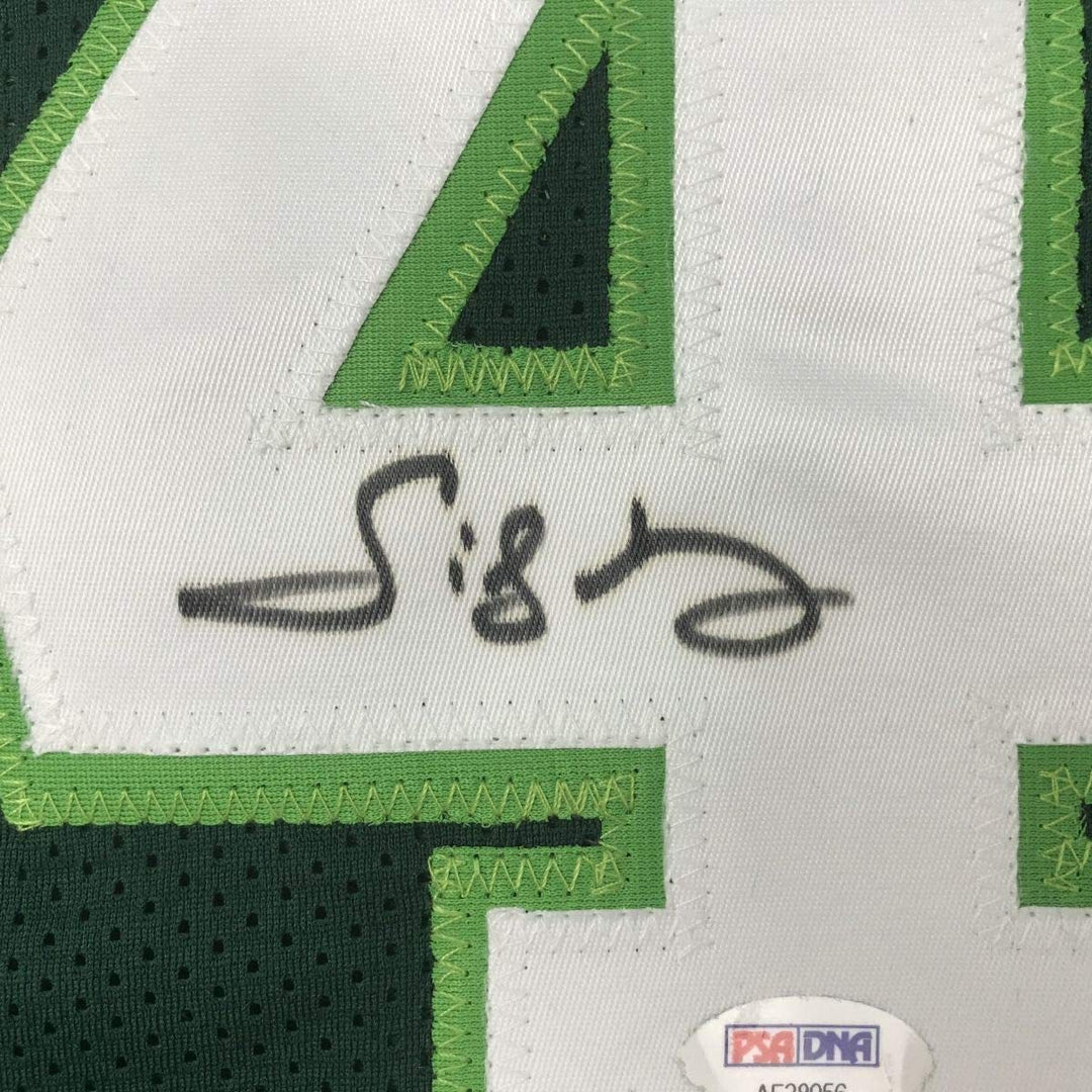 Autographed/Signed SIDNEY MONCRIEF Milwaukee Green/White Jersey PSA/DNA COA Auto