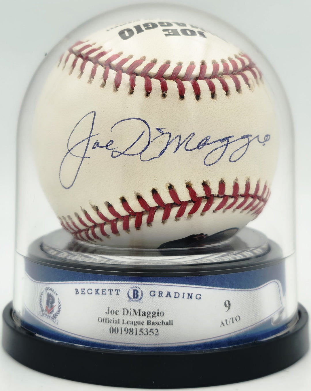 Joe DiMaggio Signed Official Logo League Baseball Yankees Auto Mint 9 Beckett