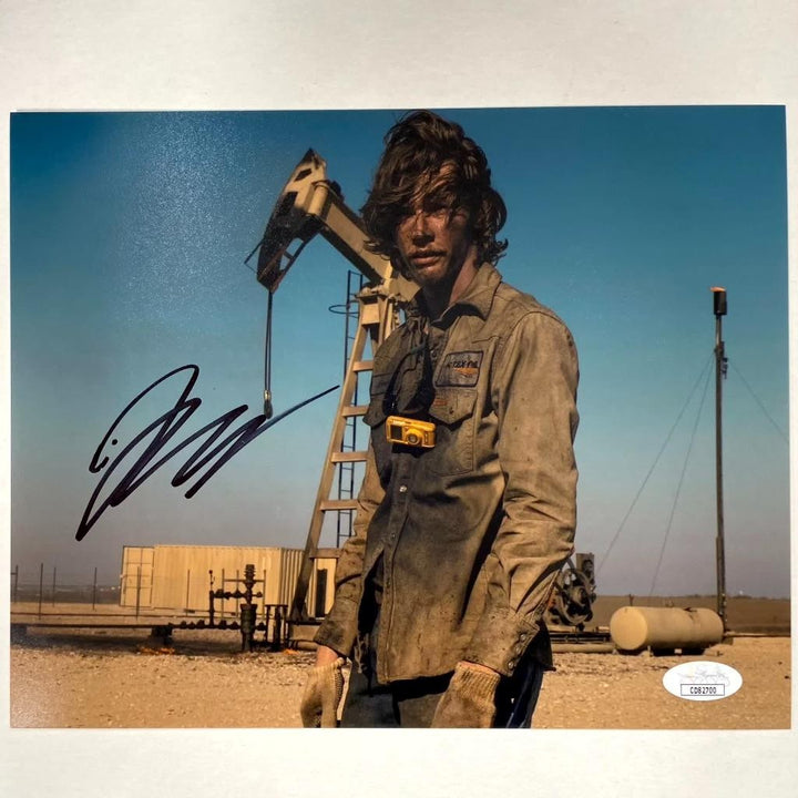 Jacob Lofland signed Landman tv series 8x10 Photo autograph (A) ~ JSA