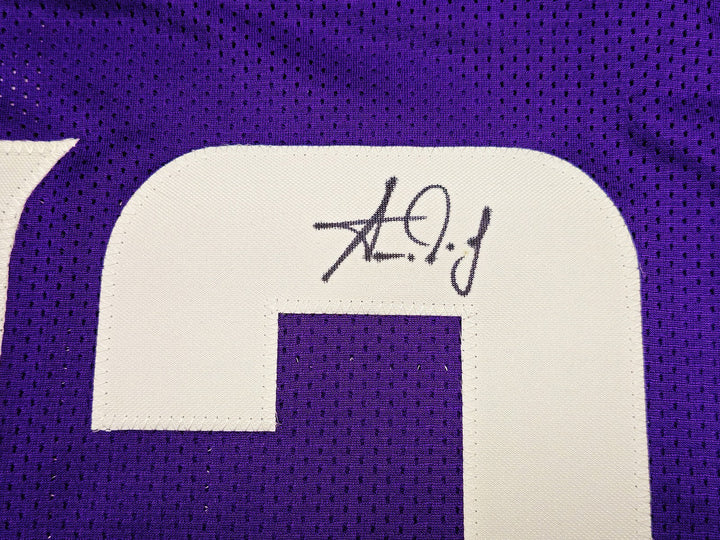 Minnesota Vikings Aaron Jones Signed Purple Jersey Beckett Witness