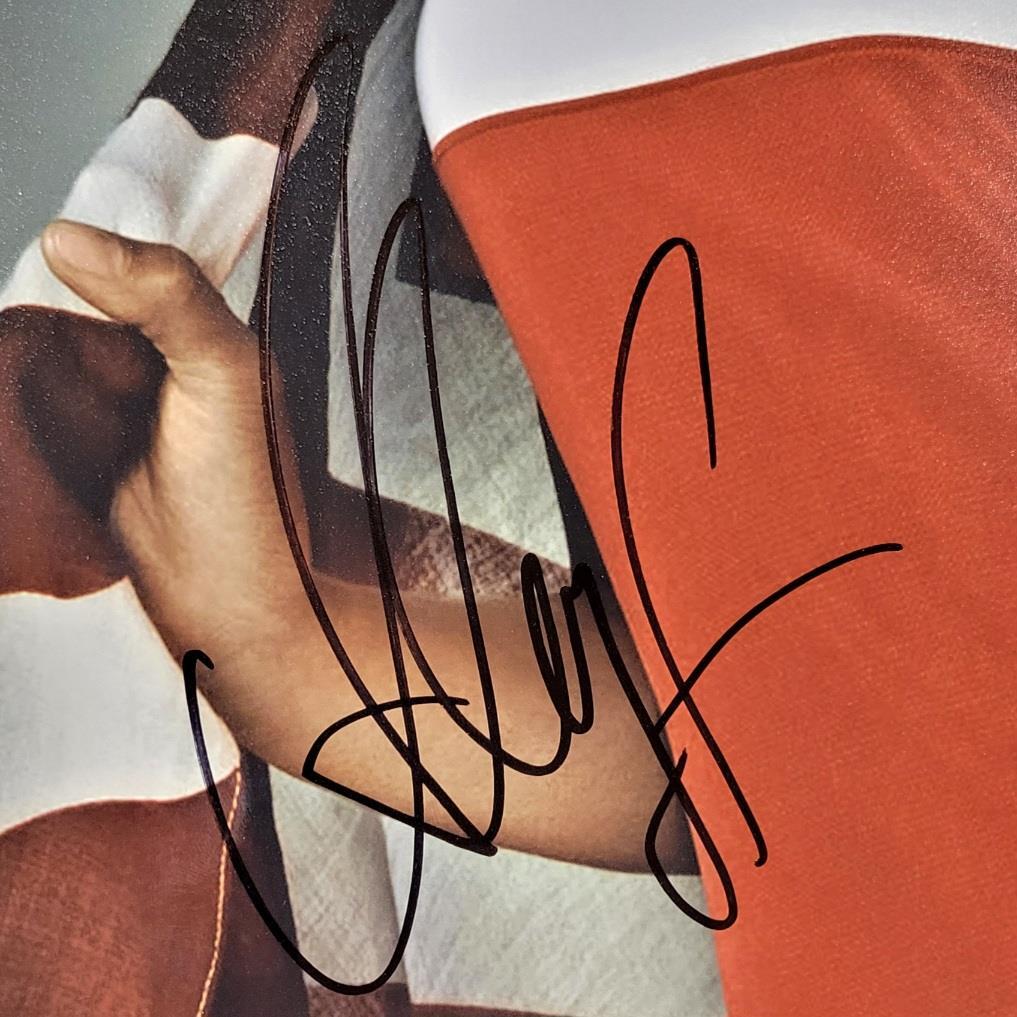 Allyson Felix signed 11x14 Photo USA Olympics Track autograph ~ Beckett BAS