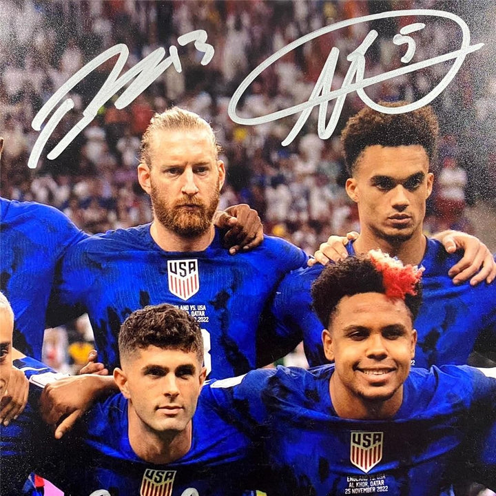 Team USA USMNT signed 11x14 photo auto Pulisic Weah Turner McKinnie Musah ~ JSA