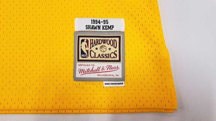 Supersonics Shawn Kemp Auto 1994-95 Mitchell & Ness Hardwood Classics Yellow