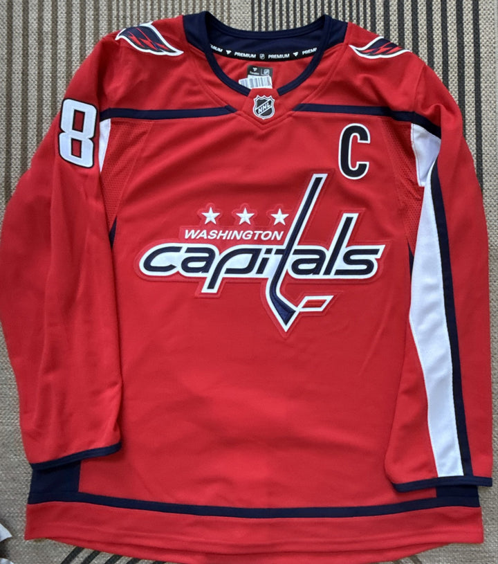 Alexander Ovechkin Signed Capitals Jersey #895 Goal record Auto Fanatics Coa