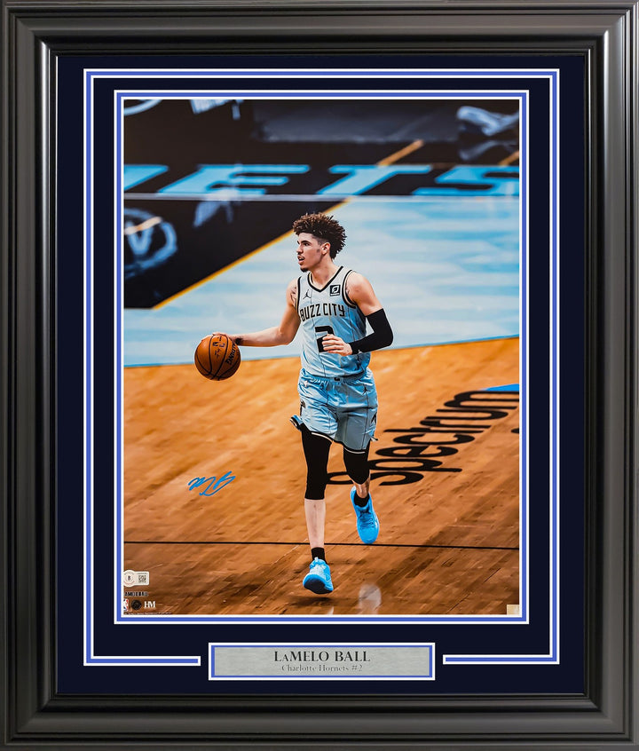 LaMelo Ball Signed Framed 16x20 Photo New Orleans Pelicans Beckett BAS