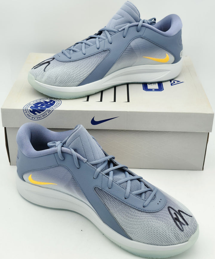 Giannis Signed 2024 PE Promo Nike Zoom Freak 6 Shoes Size 17 BAS Witness