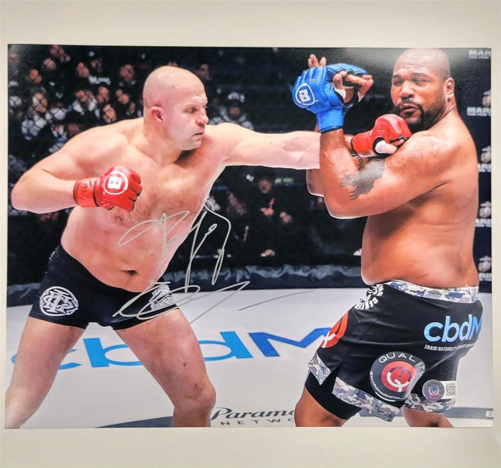 Fedor Emelianenko signed 11x14 Photo #4 UFC MMA autograph ~ Beckett BAS Holo