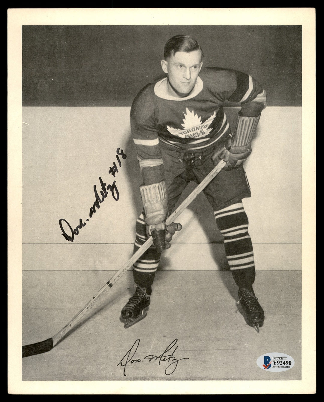 Don Metz Signed 1945-54 Quaker Oats 8x10 Photo Maple Leafs Beckett #Y92490