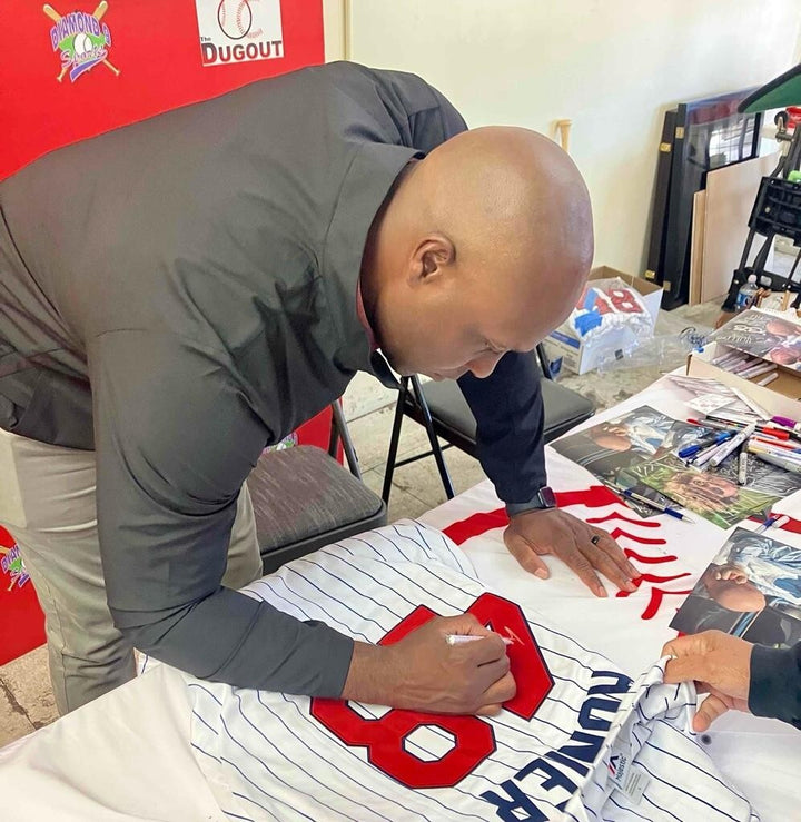 Torii Hunter signed Los Angeles Angels Jersey autograph ~ Beckett BAS Witness