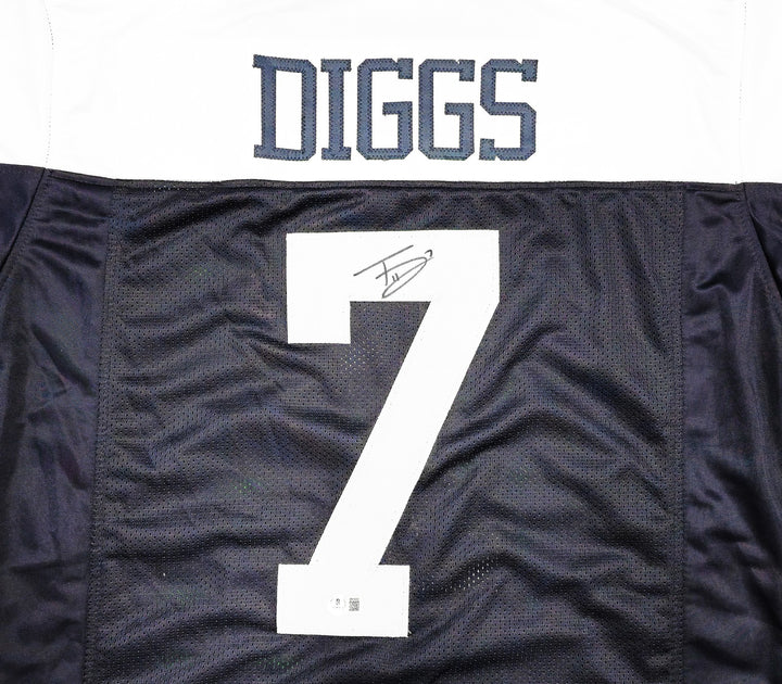Dallas Cowboys Trevon Diggs Autographed Signed Blue & White Jersey Beckett