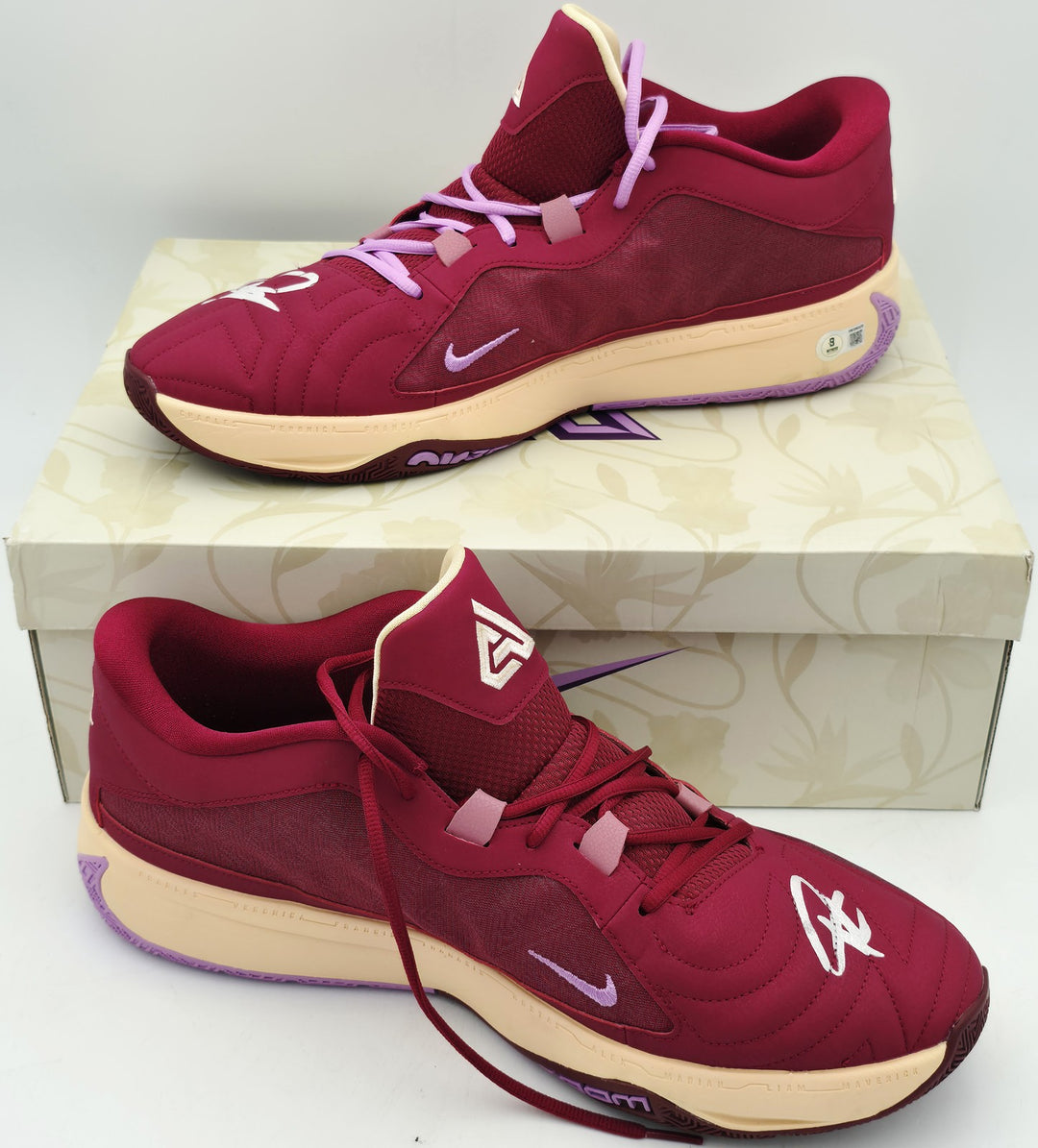 Giannis Antetokounmpo Auto Nike Zoom Freak 5 Shoes Bucks Size 17 Box Beckett Wit