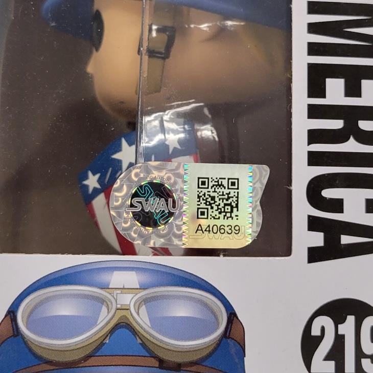 Chris Evans signed Captain America 2017 Spring Funko Pop! #219 Exclusive ~ SWAU