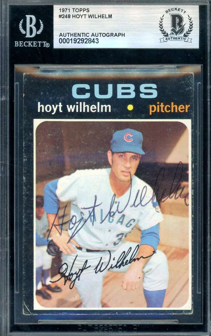 Hoyt Wilhelm Beckett BAS Vintage Signed 1971 Topps Autograph