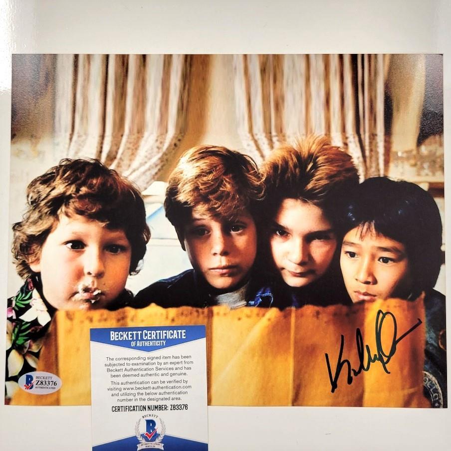 Jonathan Ke Quan signed Goonies 8x10 photo autograph ~ Beckett BAS COA
