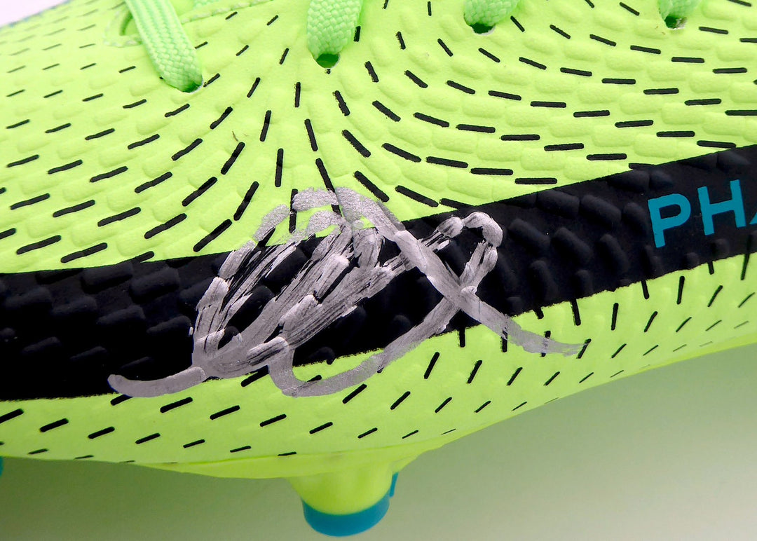 Mason Mount Signed Green Nike Phantom Cleat Shoe Chelsea F.C. Size 10 Beckett