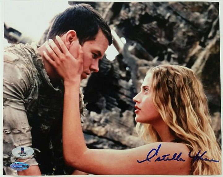 ESTELLA WARREN Signed 8x10 Photo #2 Planet of the Apes Auto w/ Beckett BAS COA