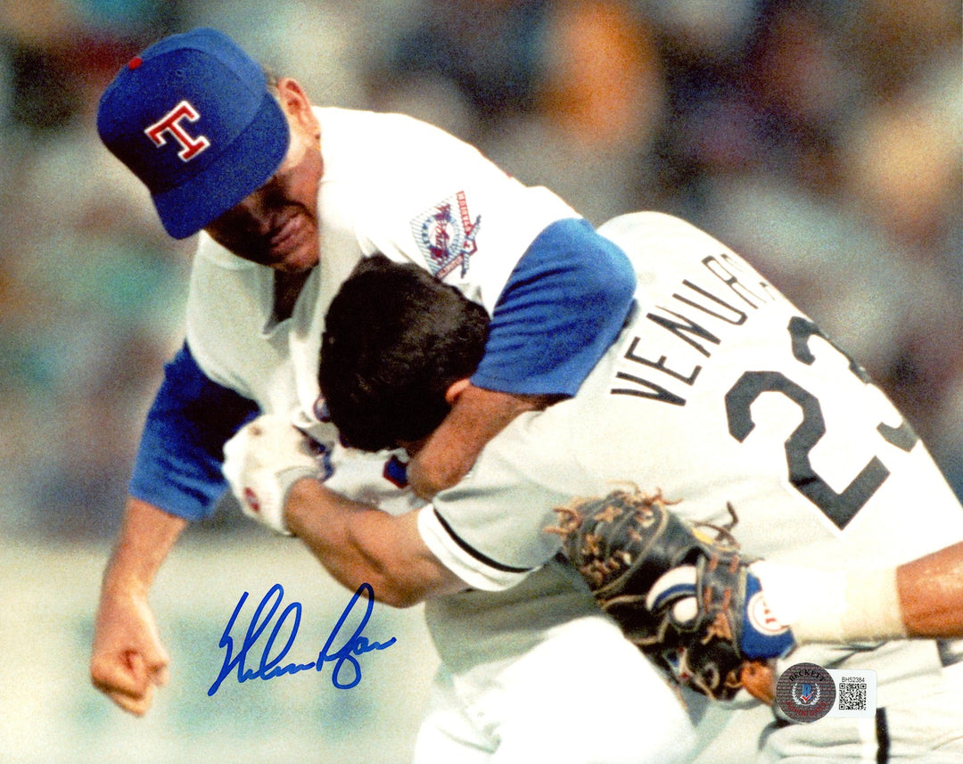 Nolan Ryan Signed 8x10 Photo Texas Rangers Fight vs. Robin Ventura Beckett QR