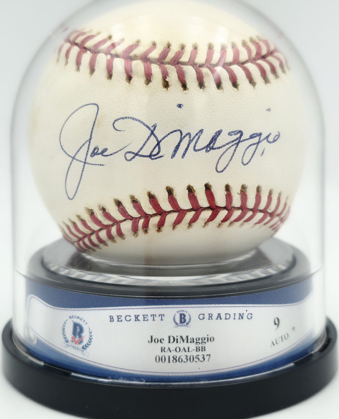 Joe DiMaggio Signed AL Baseball New York Yankees Auto Mint 9 Beckett #18630537