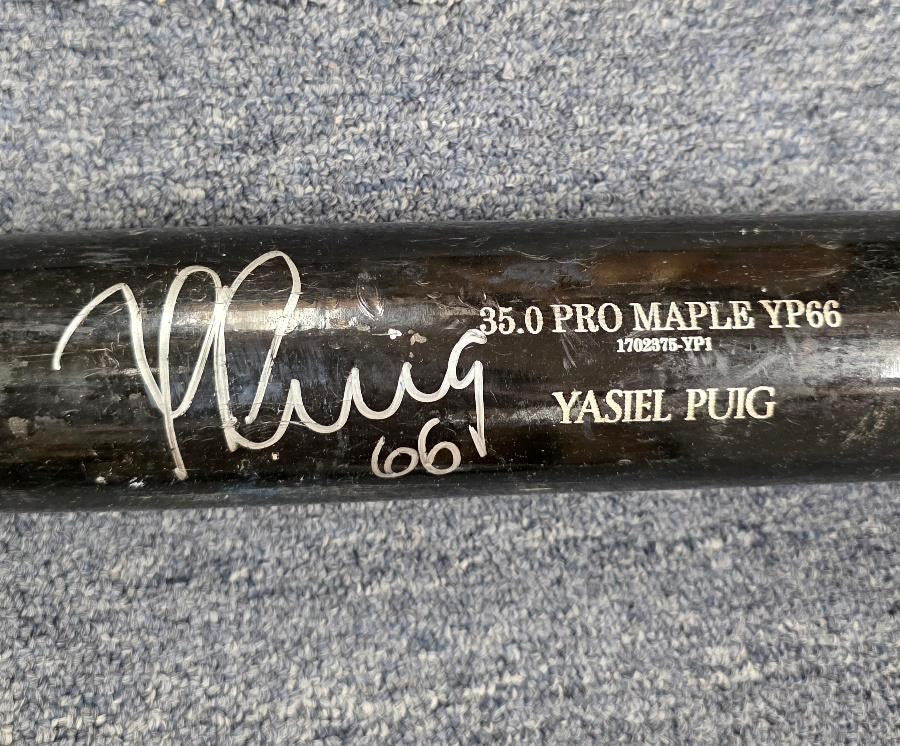 Yasiel Puig signed Los Angeles Dodgers Game Used Personal Bat ~ JSA