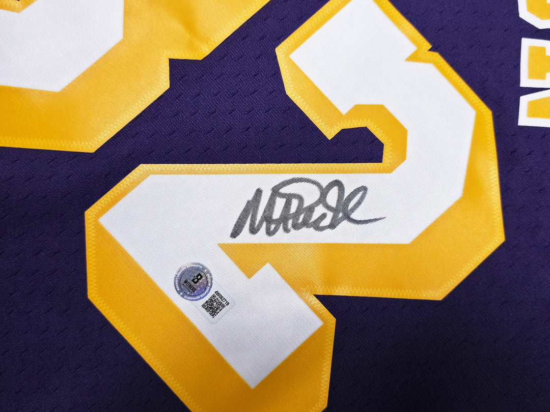 Lakers Magic Johnson Auto Purple Mitchell & Ness 1984 Swingman Jersey XL Beckett