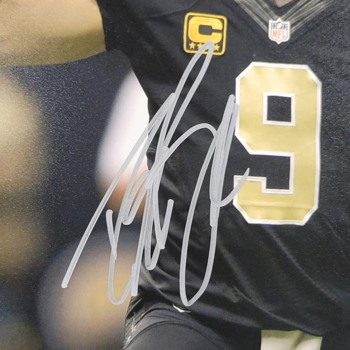Drew Brees autograph signed New Orleans Saints 11x14 Photo ~ Beckett BAS