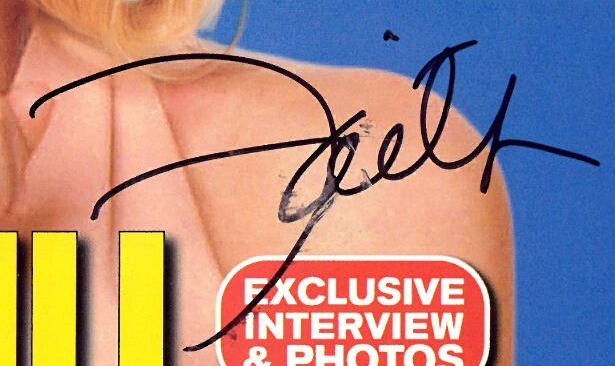 Faith Hill signed June 22, 2004 Country Weekly Full Magazine minor smudge- JSA