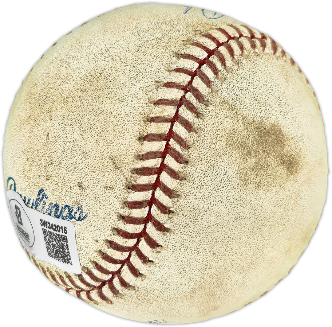Ken Griffey Jr. Auto Official Game Used MLB Baseball Mariners Beckett 3W342015