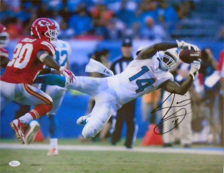 Jarvis Landry Autographed Dolphins 16x20 Photo (JSA)