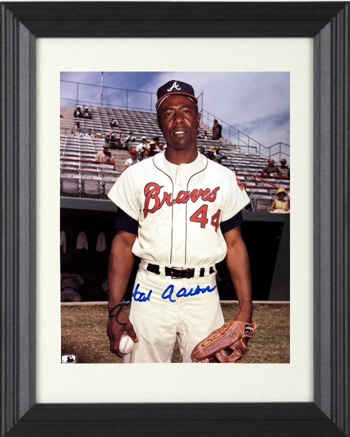 Hank Aaron signed Atlanta Braves MLB 8x10 Photo Minor Ding Framed-Tuff Stuff COA