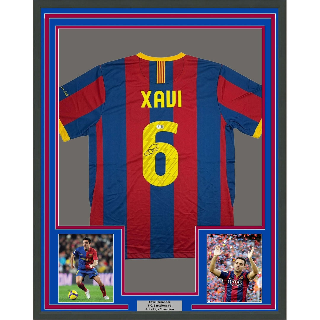 Framed Autographed/Signed Xavi Hernandez 35x39 Barcelona '11 Jersey BAS COA