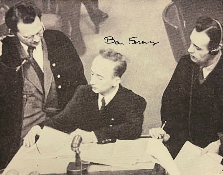 Ben Ferencz signed WW ll Nuremberg Trials Courtroom Prosecutor 8x10 Photo - PSA