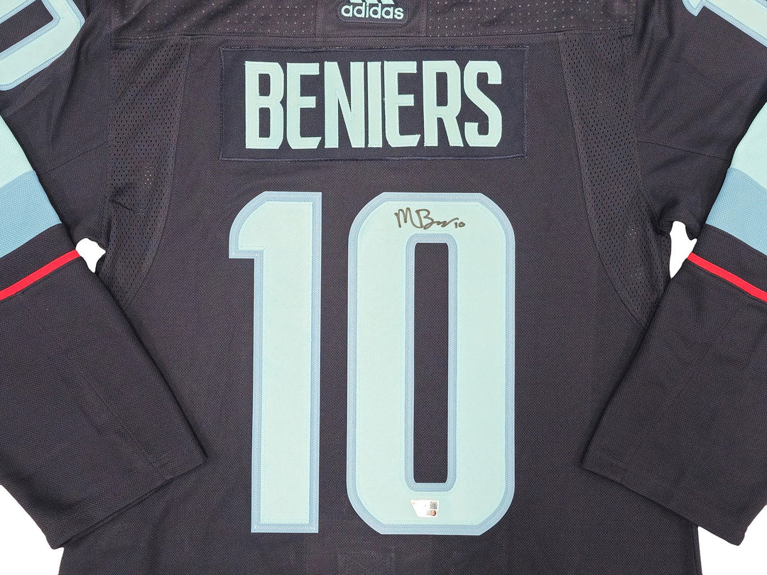 Seattle Kraken Matty Beniers Auto Blue Adidas Authentic Jersey Size 46 Fanatics