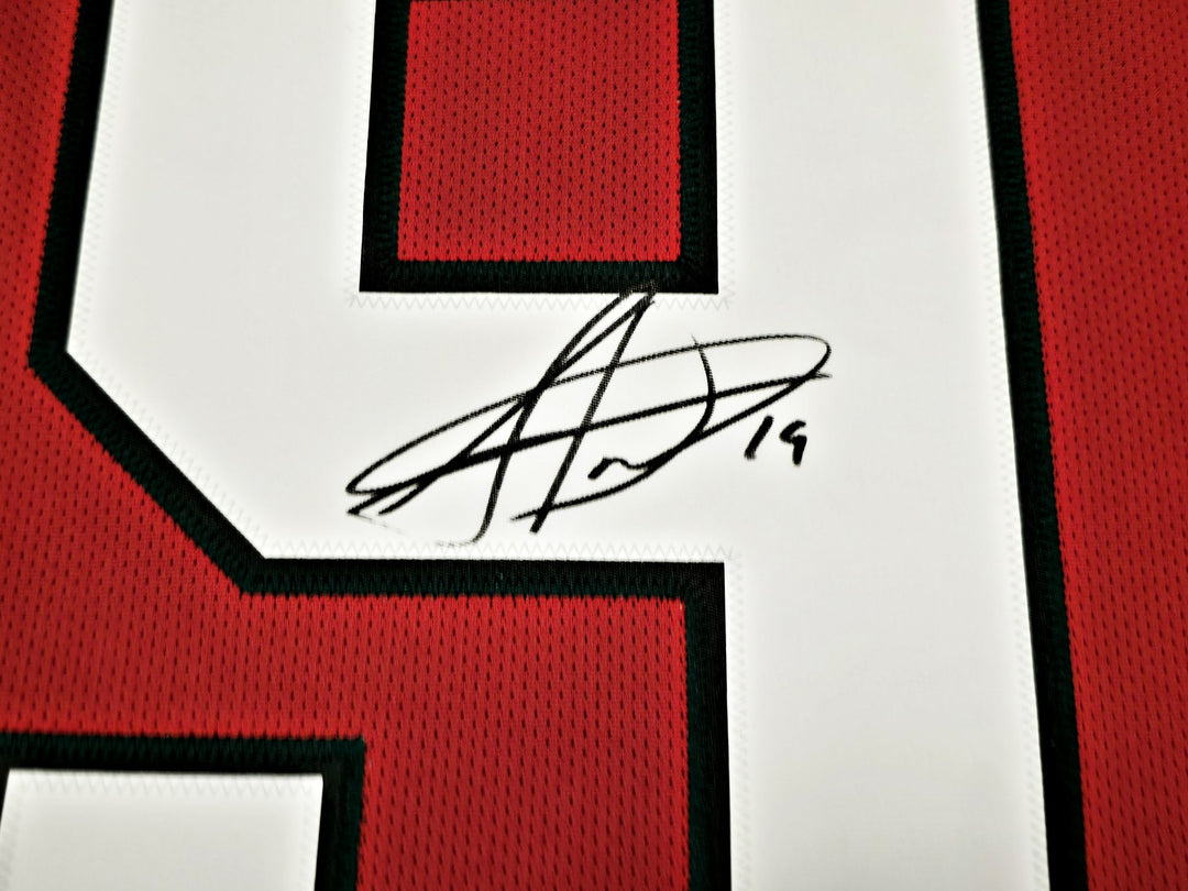 Blackhawks Jonathan Toews Signed Red Reebok Premier Jersey Size L Beckett Wit