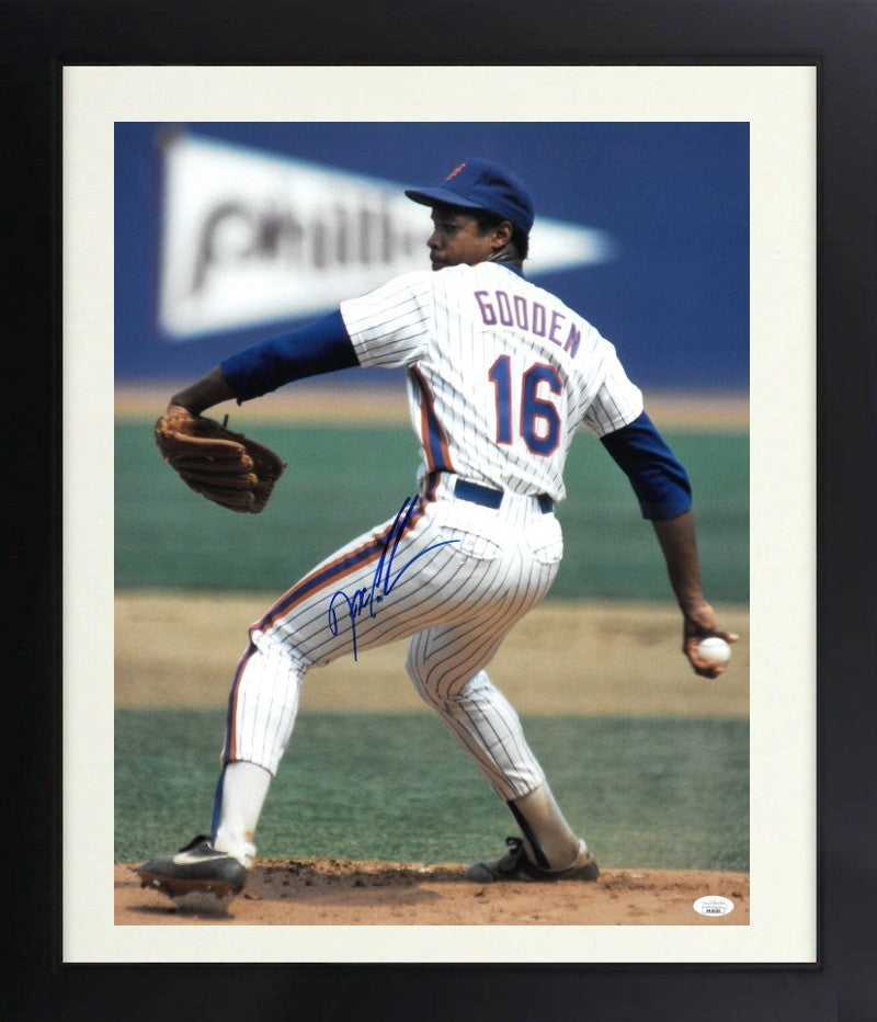 Doc/Dwight Gooden signed New York Mets 16x20 Photo Framed-JSA (ROY/CY/No-Hitter)