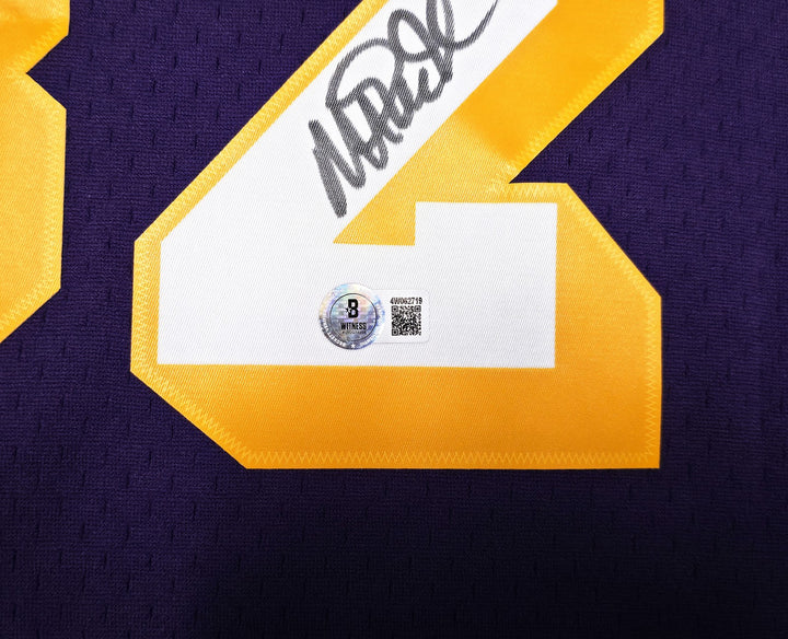 Lakers Magic Johnson Auto Purple Mitchell & Ness 1984 Swingman Jersey XL Beckett