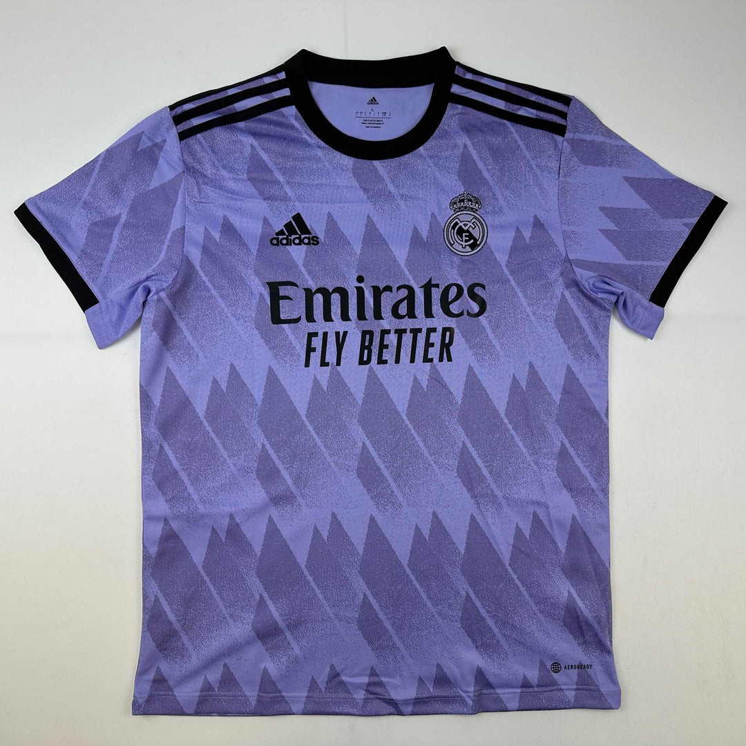 Autographed/Signed Karim Benzema Real Madrid 2022-23 Purple Jersey BAS COA