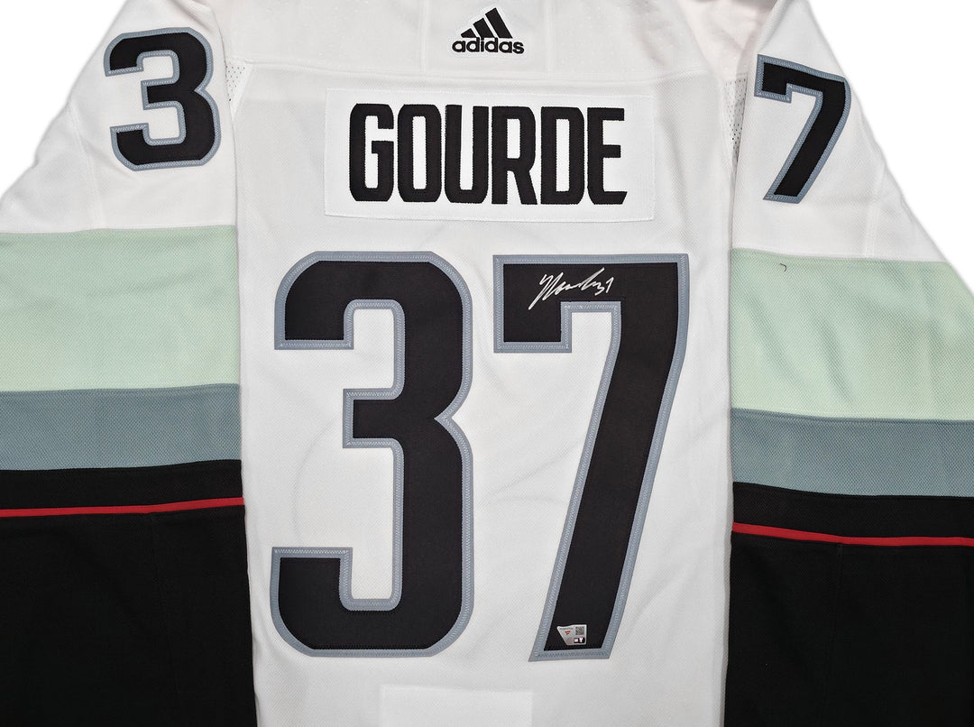 Seattle Kraken Yanni Gourde Auto White Adidas Authentic Jersey Size 54 Fanatics