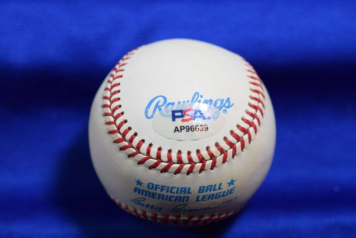 Wade Boggs PSA DNA Autograph American League OAL Signed Baseball Red Sox