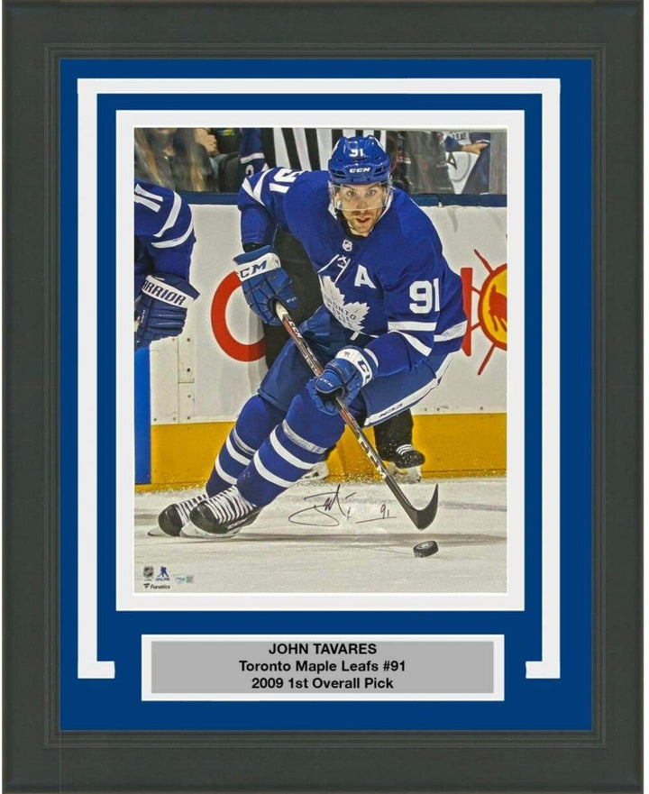 FRAMED Autographed/Signed JOHN TAVARES Maple Leafs 16x20 Photo Fanatics COA Auto