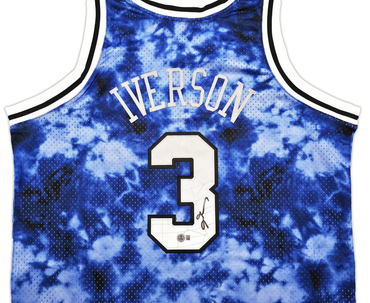 76ers Allen Iverson Auto Blue Mitchell Ness 96-97 Swingman Galaxy Jersey XL BAS
