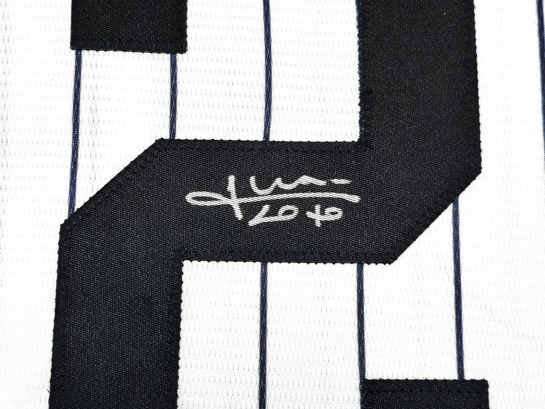 New York Yankees Juan Soto Signed White Pinstripes Nike Jersey Size L Beckett
