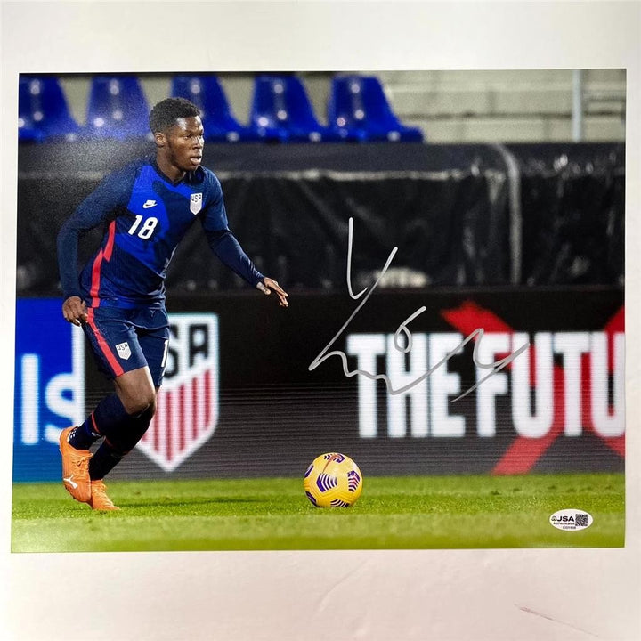 Yunus Musah signed Team USA USMNT 11x14 photo autograph ~ JSA