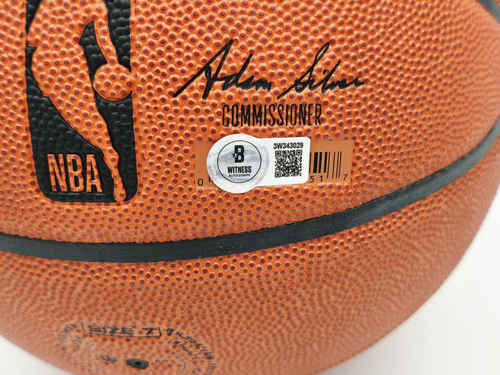Allen Iverson Auto Authentic Series Indoor/Outdoor Basketball 76ers Beckett Wit