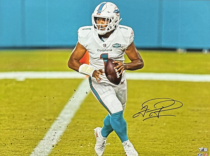 Tua Tagovailoa Signed 16x20 Framed Photo Dolphins Mint Autograph Fanatics COA