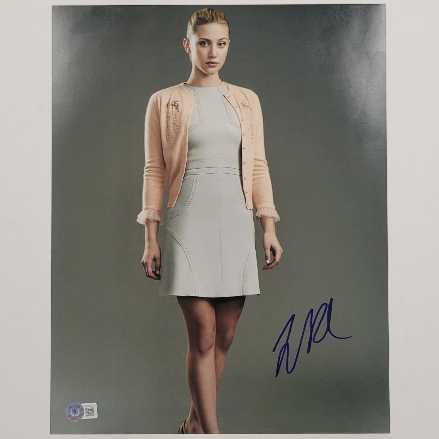 Lili Reinhart signed 11x14 photo #4 Riverdale autograph ~ Beckett BAS Holo
