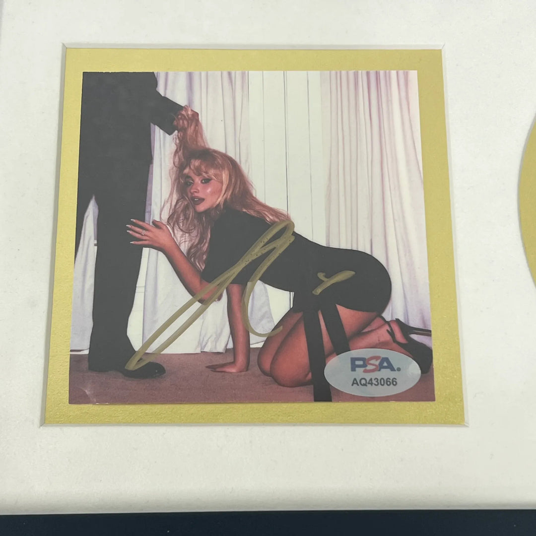 Sabrina Carpenter Signed CD Insert Frame PSA Autographed Man's Best Friend