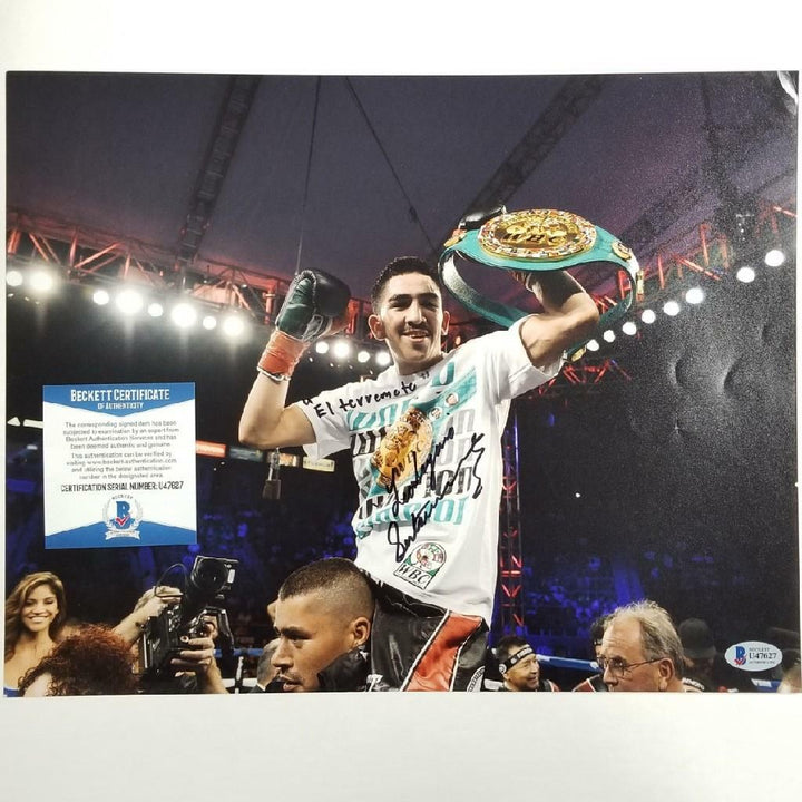 Leo Santa Cruz signed 11x14 Photo Boxing Autograph ~ Beckett BAS COA
