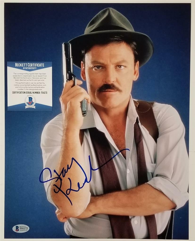 Stacy Keach signed Mike Hammer 11x14 Photo Autograph (C) ~ Beckett BAS COA