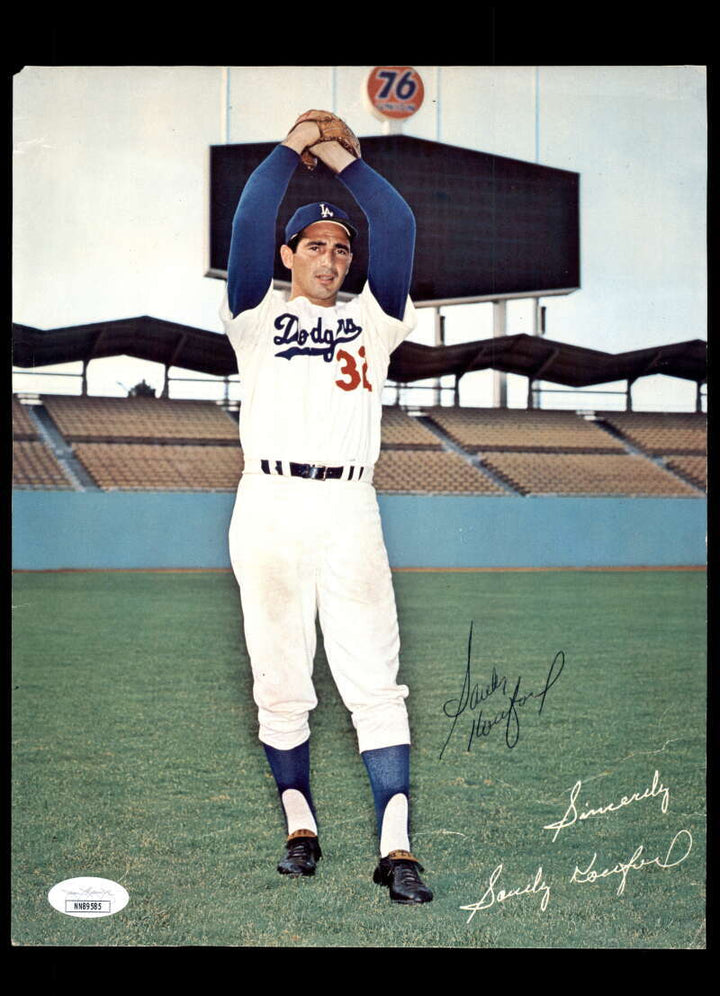 Sandy Koufax JSA Cert Signed  9x11 Vintage Team Issued Photo Autograph Dodgers