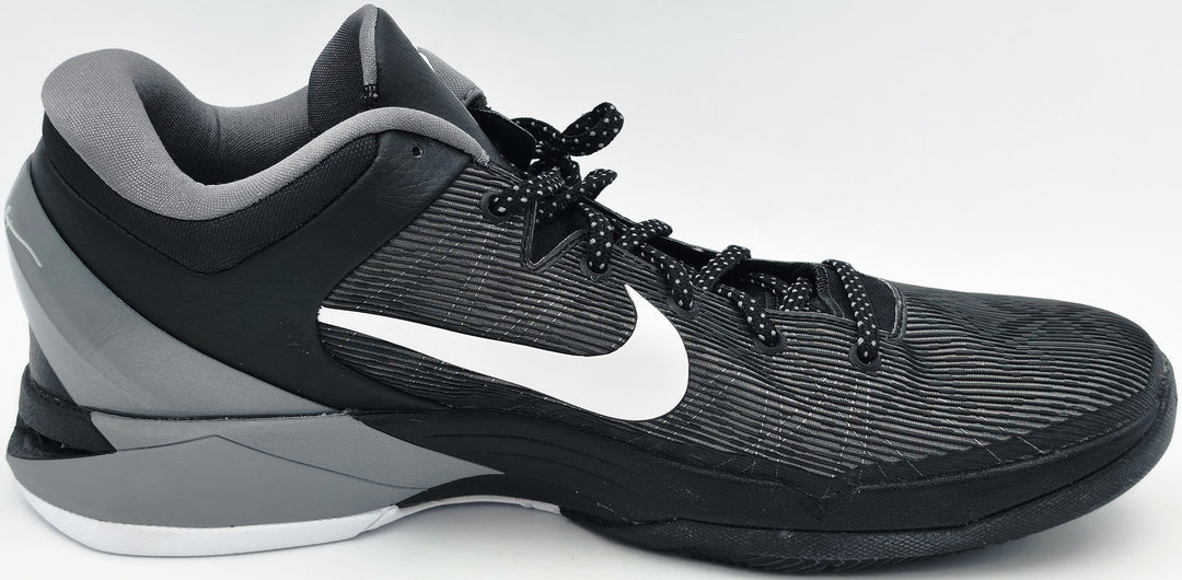 Kobe Bryant Dual Auto Black/Grey 2011-12 Nike Kobe VII Shoes Size 14 #/8 Panini